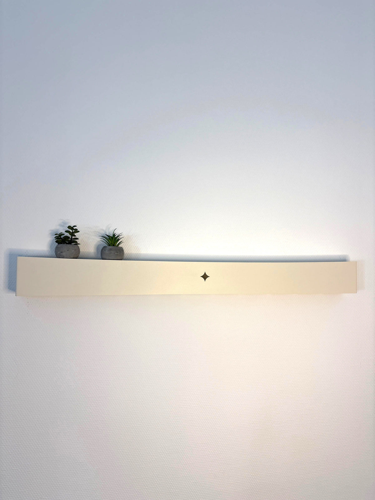 Garderobe  Hamal